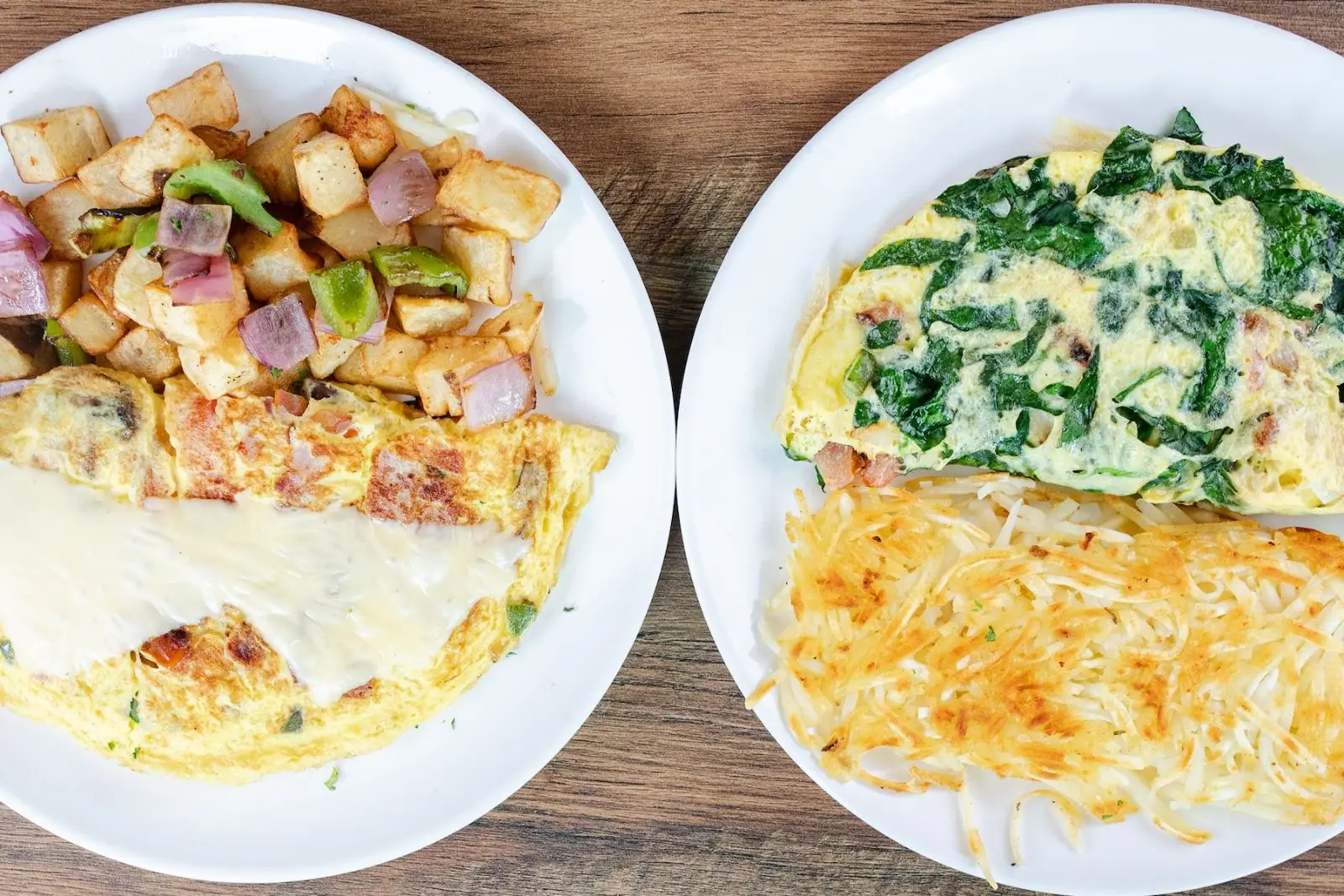 Cheese omelette and spinach omelette plates